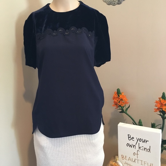 Price✂️ Sandro Paris Top - Picture 1 of 6